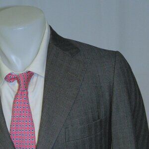 Sam Leung New York Bespoke Gray Stripe Three Roll Two Suit 38S